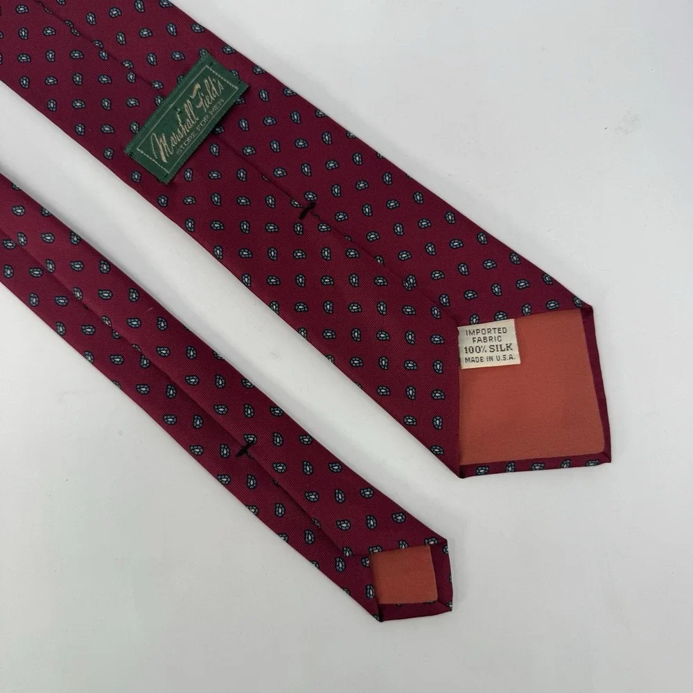 Vintage MARSHALL FIELD's Geometric Printed Dark Red‎ USA made 100% Silk Tie